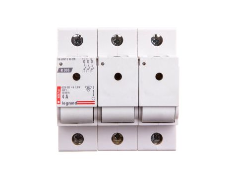 Rozłącznik bezpiecznikowy 3P 4A D01 R303 606701