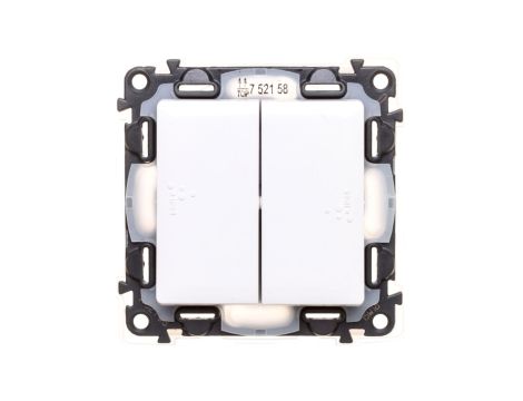 VALENA LIFE Łącznik schodowy IP44 biały 752158