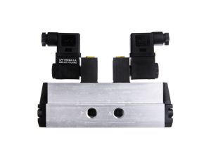 Zawór rozdzielający 230V AC 1MPa DTE 5/2 G1/8 22.0201.5218J