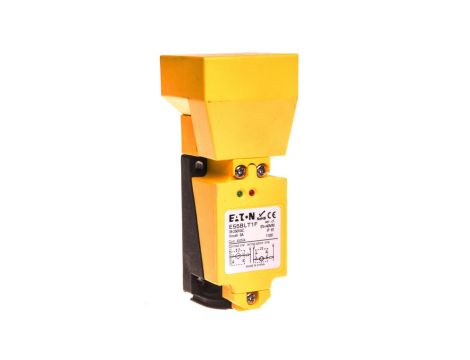 Czujnik indukcyjny 35-250V AC/DC 1P 2-przewodowy E55BLT1F 135815