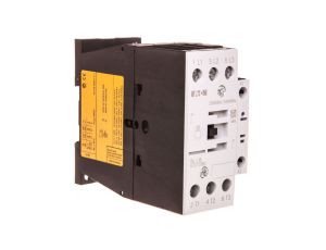 Stycznik do lamp 18A AC-5a 3P 230V AC 0Z 0R DILL18(230V50HZ,240V60HZ) 104405