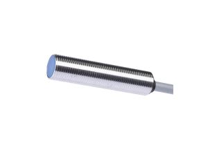 Czujnik indukcyjny M12x1 dł: 50mm quasi-zabudowany Sn: 6mm 15-30V DC kabel 4-pinowe 2m IP67 IB120006