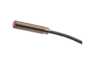 Czujnik indukcyjny M12x1 dł: 56mm zabudowany Sn: 3mm 15-35V DC 150 stC PNP NO złącze kablowe M12 1m IP65 IB12C778