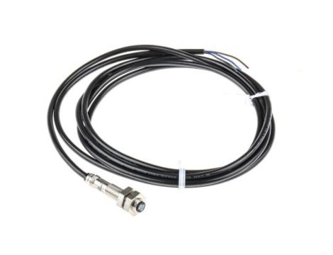 Czujnik indukcyjny PNP 1,5 mm cylindryczny M8 x 1 10 → 30 V DC IP67 4kHz