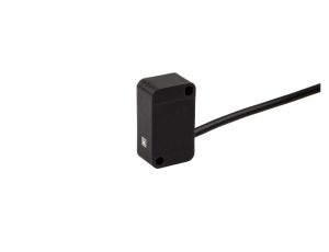 Czujnik indukcyjny 28x10x16 mm zabudowany Sn: 2 mm 10-30V DC PNP NO kabel 2m IP67 IB160100
