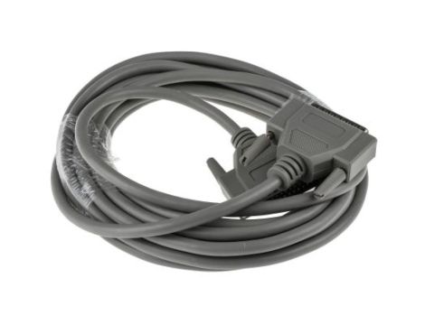 Kabel szeregowy, długość 6m, złącze A: Przewód D25-stykowy męski, złącze B: Przewód D25-stykowy męski