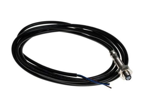 Czujnik indukcyjny NPN 1,5 mm cylindryczny M8 x 1 10 → 30 V DC IP67 4kHz