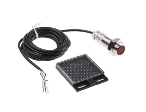 Czujniki fotoelektryczne Retrorefleksyjny NPN cylindryczny zakres 50 mm → 7 m. IP67