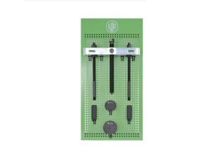 ZESTAW NARZEDZI NA PLYCIE