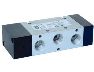 Zawór rozdzielający pneumatyczny 5/2 G 1/4 monostabilny, AZ Pneumatica