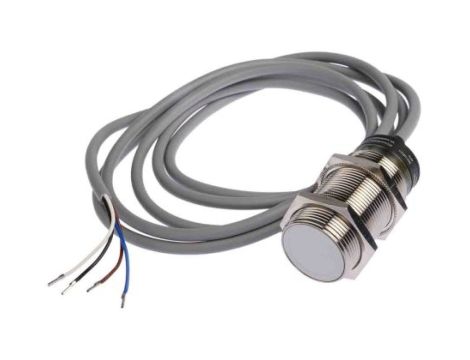 Czujnik pojemnościowy 10 mm cylindryczny M30 x 1,5 300 mA 20→ 250 V AC IP67