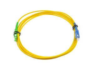 PATCHCORD ŚWIATŁOWODOWY SM SC/UPC-SC/APC SIMPLEX 3m