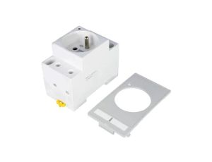 4000-68000-0050000 Gniazdo typu E 250VAC 16A na panel, złącze widełkowe 6mm IP20