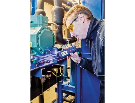 Lampa inspekcyjna LED z funkcją światła UV Scangrip UV-FORM 03.5408 - 11