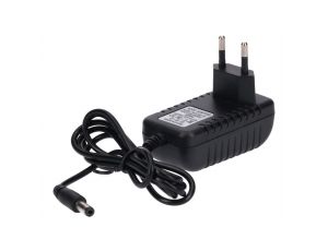 Zasilacz led gniazdkowy 12V 6W 5.5/2.5 czarny