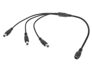 Rozgałęźnik zasilając do prądu stałego DC 1x gniazdo DC 2,1/5,5mm / 3x wtyk DC 2,1/5,5mm na kablu 25cm