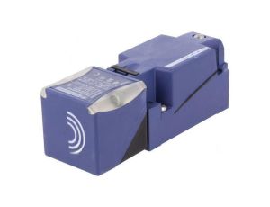 XS8C4A4MPP20 Czujnik indukcyjny, 040mm, 2-przewodowy NO/NC, Uzas: 24240VDC