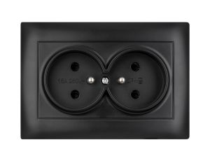 Gniazdo podwójne z uziemieniem VCX LC 16 Czarny