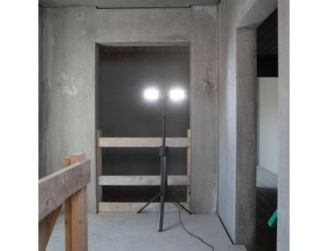 Akumulatorowa lampa budowlana 8000 lm ze zintegrowanym statywem Scangrip TOWER 8 CONNECT 03.6107C - 9