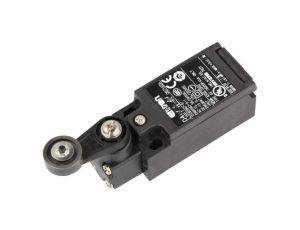 D4N-1120 Wyłącznik krańcowy dźwignia R 26mm, rolka z tworzywa Ø17,5mm