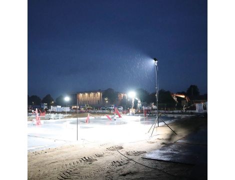 Lampa do oświetlania dużych obszarów roboczych 80000 lm Scangrip SITE LIGHT 80 03.5269 w walizce transportowej 49.0390 - 17