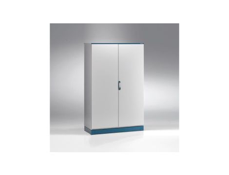 Szafa do magazynów energii 1200x1200x400mm z izolacją termiczną IP55