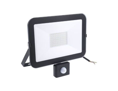 Reflektor szerokostrumieniowy 4000K RS PRO 30000h