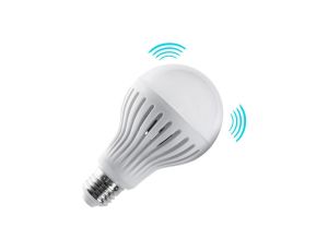 Żarówka LED E27 9W 230V Maclean Energy MCE177 WW ciepły biały mikrofalowy czujnik ruchu i zmierzchu MCE177
