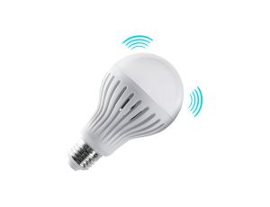 Żarówka LED E27 9W 230V Maclean Energy MCE177 CW zimy biały mikrofalowy czujnik ruchu i zmierzchu MCE177