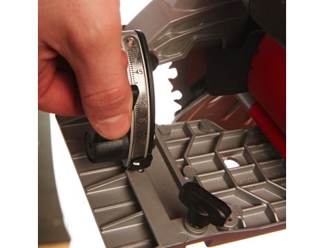 Milwaukee - CS60-PILARKA TARCZOWA 61 MM - 4933419225 - 4