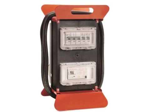 AS861510 wtyczka 440V32A, gniazda 1x440/32A, 1x 440V/16A, 4x 230V/16A, zabezpiecznia - 2