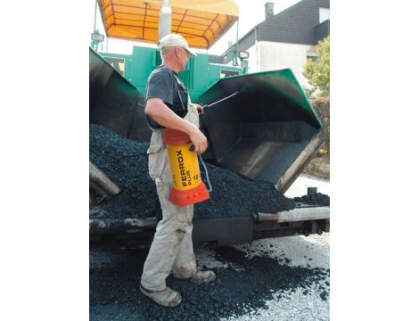 Opryskiwacz budowlany olejoodporny MESTO Ferrox Plus 13 l, 6 bar [3585P] - 2