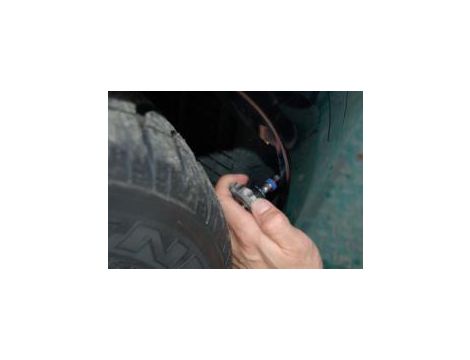 King Tony - MINI GRZECHOTKA RĘCZNA Z UCHWYTEM DO BITÓW 1/4" - 2745 - 3