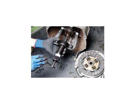 King Tony - ZESTAW HYDRAULICZNYCH ŚCIĄGACZY DO ŁOŻYSK 10 TON, WALIZKA - 9BA01 - 2