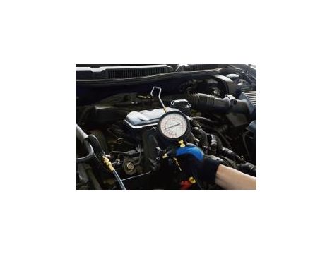 King Tony - MIERNIK CIŚNIENIA PALIWA (BENZYNA) - 9DP1101