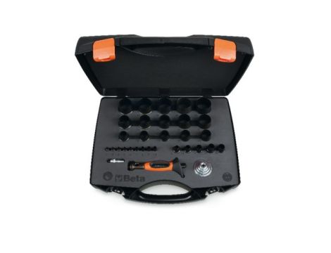 BETA - Zestaw 29 sztuk wycinaków w pudełku - 1105/C32T