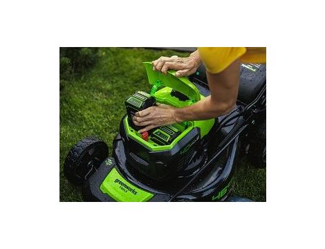 40V Kosiarka akumulatorowa z napędem 46cm Greenworks GD40LM46SP - 4