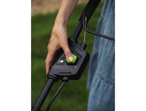 2x24V Kosiarka akumulatorowa z napędem 46cm G24X2LM46SPK4X  zestaw ładowarka dual + 2 aku 4Ah - 4