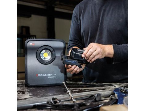 Akumulatorowa lampa robocza LED 4000 lm NOVA 4 CONNECT 03.6101C - 9