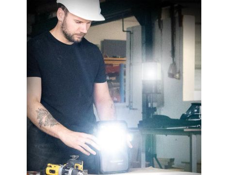 Akumulatorowa lampa robocza 10000 lm NOVA 10 CONNECT 03.6102C - 11