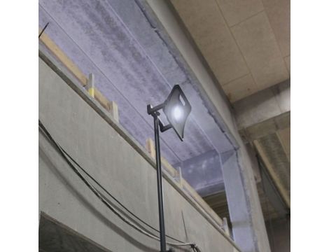 Zestaw 03.5440 NOVA 4K + 03.5685 Statyw 2 m 49.0442 - 3