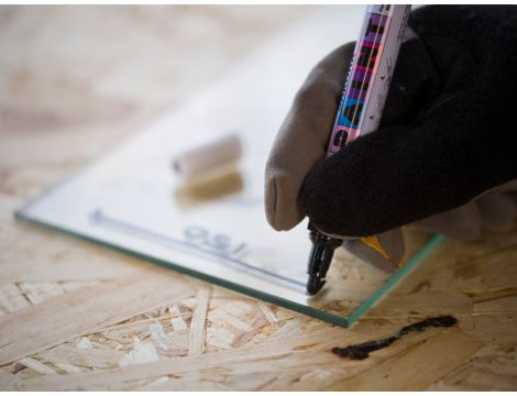 Marker Paint ze średnią czarną końcówką, Sakura - 5