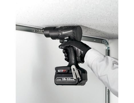 Zestaw Panasonic:  wkrętarka EY1DD2, zakrętarka udarowa EY1PD1, 2x Akumulator 18V/5,0 Ah, ładowarka, systainer, 3 końcówki robocze - 5