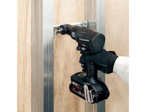 Zestaw Panasonic:  wkrętarka EY1DD2, zakrętarka udarowa EY1PD1, 2x Akumulator 18V/5,0 Ah, ładowarka, systainer, 3 końcówki robocze - 7