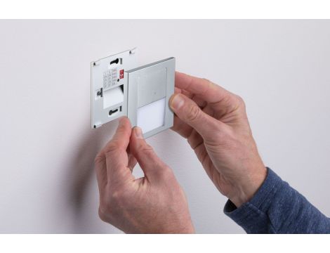 Oprawa przyschodowa TSARO LED czujnik ruchu i zmierzchu kwadrat 1x1,W 80lm 2700K IP20 230V chrom matowy / tworzywo sztuczne - 9