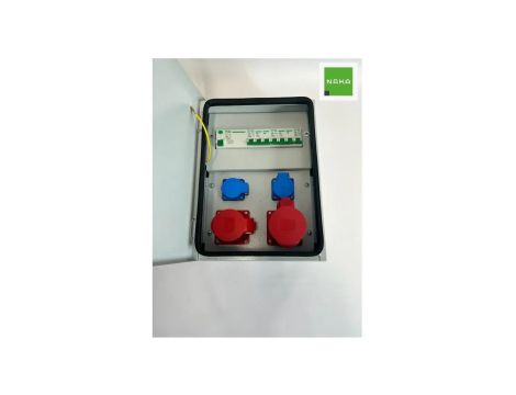 Metalowa rozdzielnica ścienna CEE 32A 16A 2x230V z bezpiecznikami FI IP54 94V-1