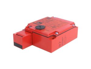 XCSE8311 Wyłącznik bezpieczeństwa: ryglujący XCSE, NC + NO, IP67