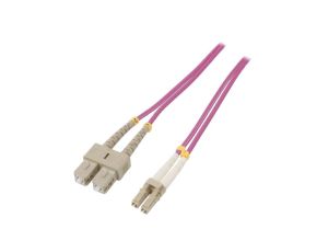 QOLTEC-54349 Patch cord światłowodowy OM4 LC/UPC,SC/UPC 2m LSZH różowy