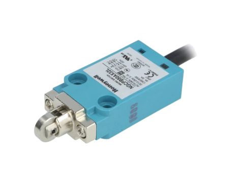 NGCPB50AX32L Wyłącznik krańcowy rolka z tworzywa poprzeczna Ø12,7mm 5A