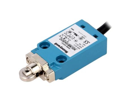 NGCMB10AX01C Wyłącznik krańcowy rolka z tworzywa podłużna Ø12,7mm NO + NC